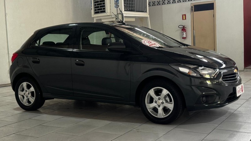 ONIX 1.4 MPFI LT 8V FLEX 4P MANUAL - 2019 - ESTâNCIA VELHA