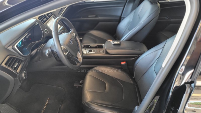 FUSION 2.0 TITANIUM GTDI ECOBOOST AWD AUTOMÁTICO - 2018 - CAXIAS DO SUL