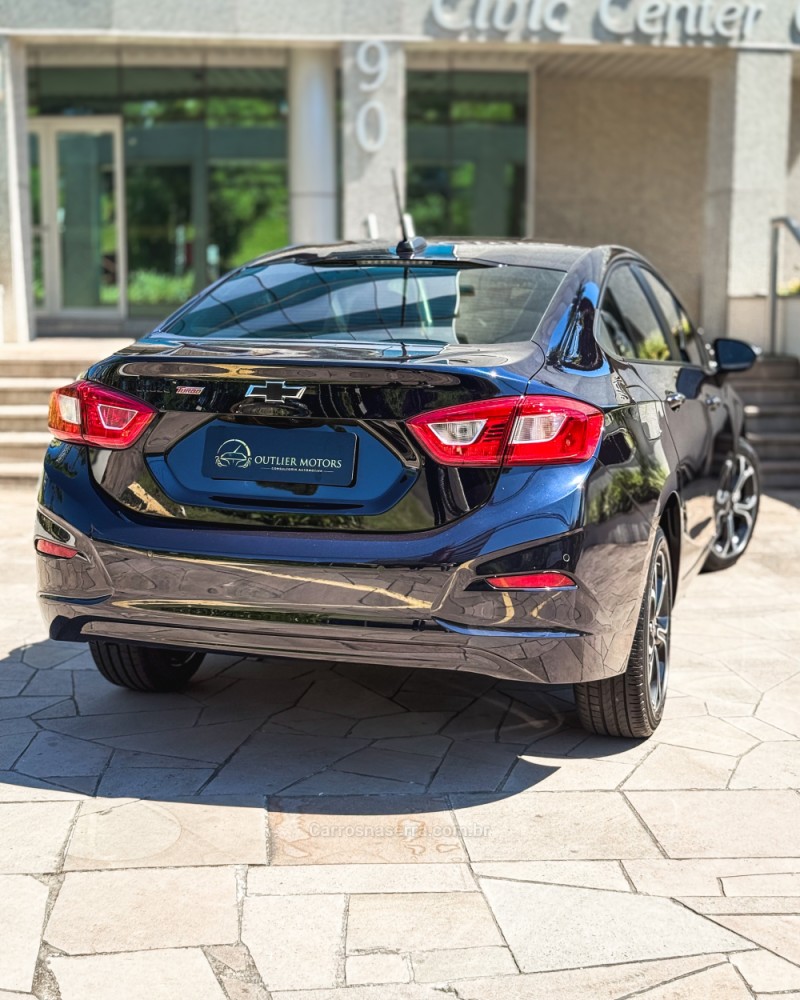 CRUZE 1.4 TURBO 16V MIDNIGHT FLEX 4P AUTOMÁTICO - 2023 - NOVO HAMBURGO