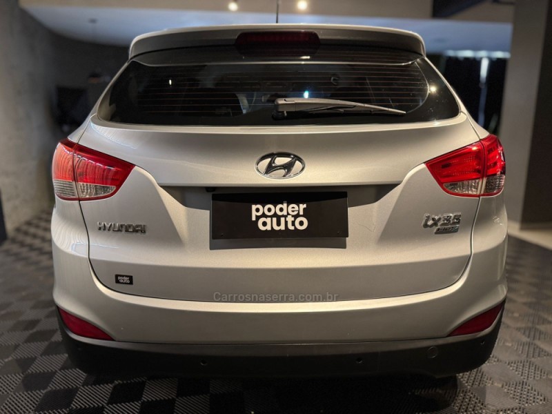 IX35 2.0 MPI 4X2 16V FLEX 4P MANUAL - 2012 - FARROUPILHA