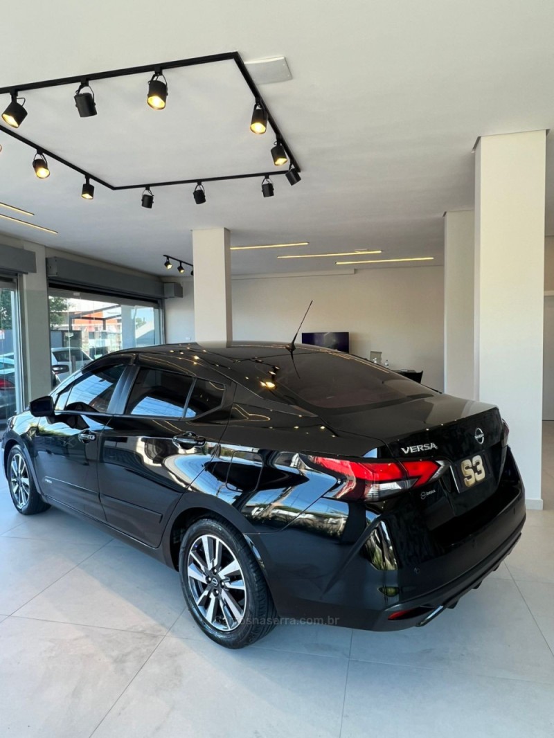 VERSA 1.6 ADVANCE 16V FLEX 4P AUTOMÁTICO - 2024 - CAXIAS DO SUL
