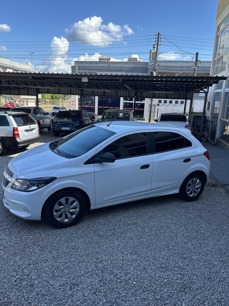 JOY 1.0 PLUS BLACK 8V FLEX 4P MANUAL - 2019 - CARAZINHO