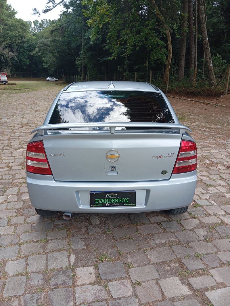 ASTRA 2.0 MPFI ADVANTAGE 8V FLEX 4P MANUAL - 2011 - CAXIAS DO SUL