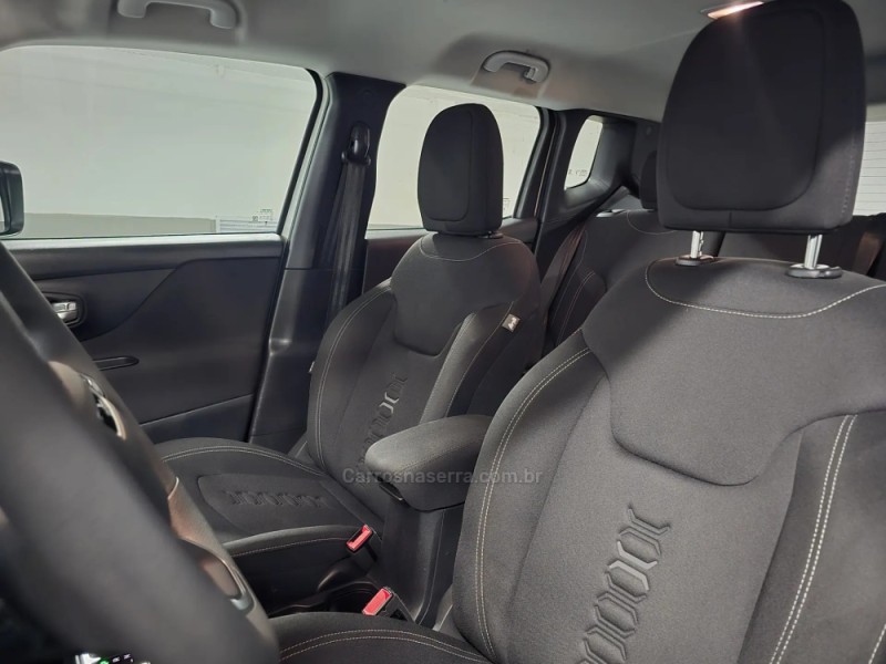 RENEGADE 1.3 S T270 16V TURBO FLEX 4X4 4P AUTOMÁTICO - 2024 - PORTO ALEGRE