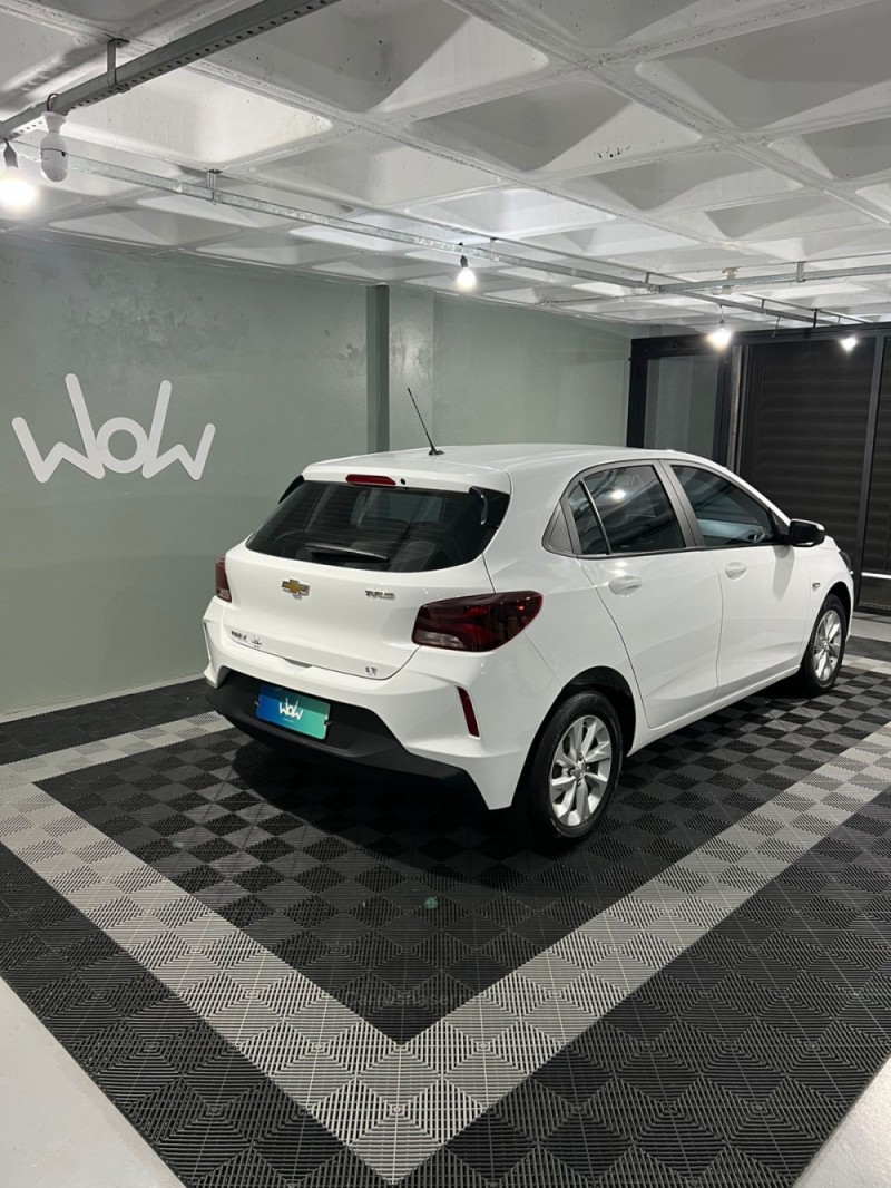 ONIX 1.0 LT 12V TURBO FLEX 4P MANUAL - 2023 - BENTO GONçALVES