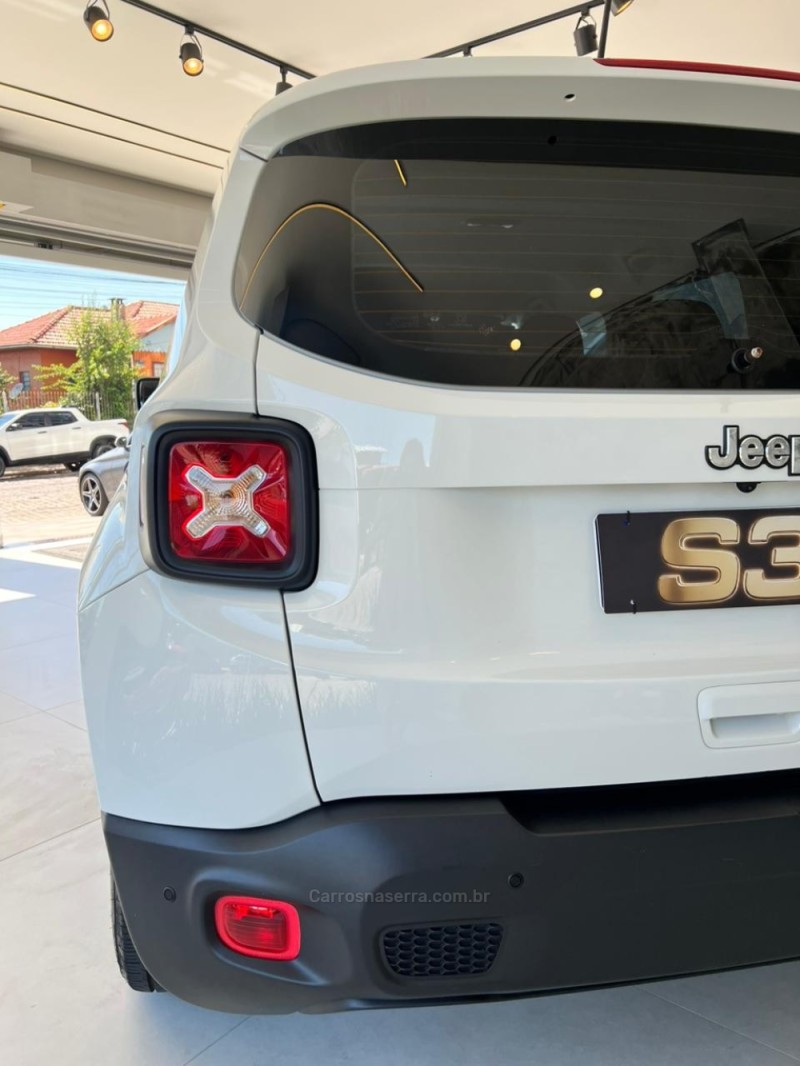 RENEGADE 1.8 16V CUSTOM 4X2 FLEX 4P MANUAL - 2021 - CAXIAS DO SUL