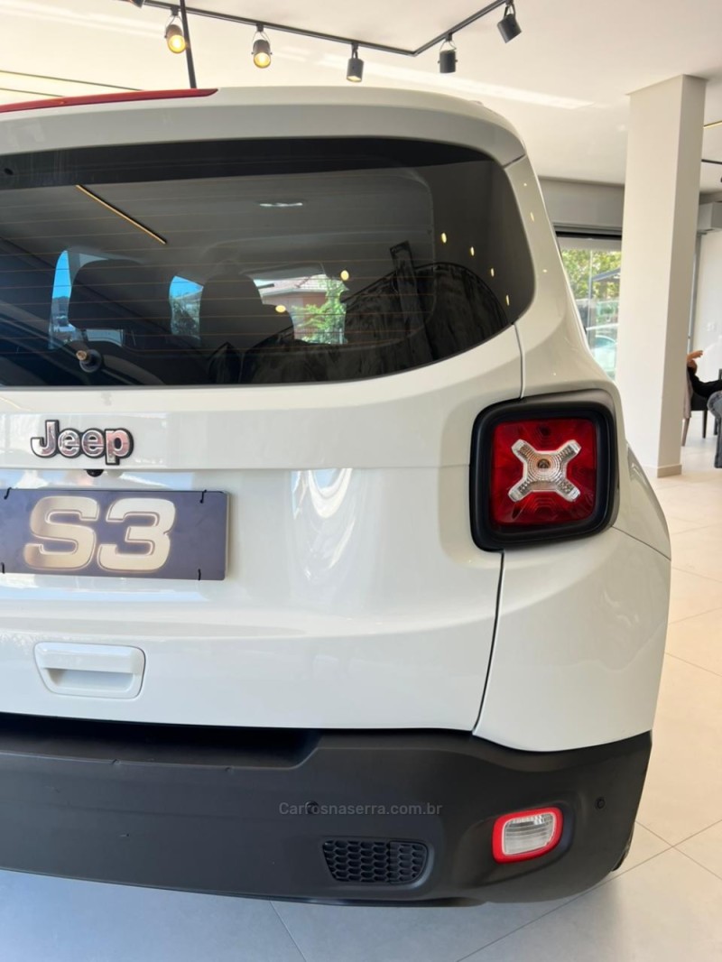 RENEGADE 1.8 16V CUSTOM 4X2 FLEX 4P MANUAL - 2021 - CAXIAS DO SUL