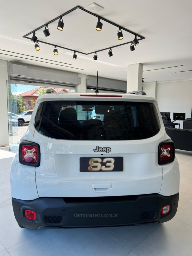 RENEGADE 1.8 16V CUSTOM 4X2 FLEX 4P MANUAL - 2021 - CAXIAS DO SUL