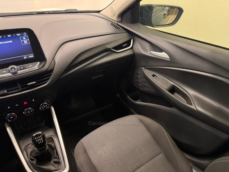 ONIX 1.0 LT 12V FLEX 4P MANUAL - 2023 - CASCA