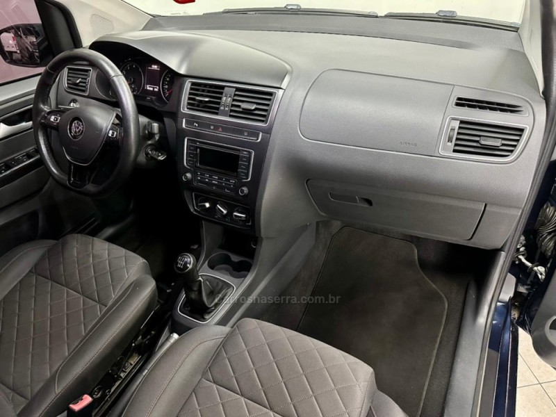 FOX 1.6 MSI HIGHLINE 16V FLEX 4P MANUAL - 2015 - CAXIAS DO SUL