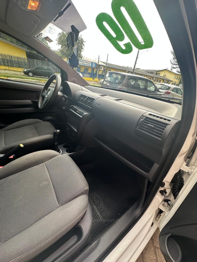 FOX 1.0 MI CITY 8V FLEX 2P MANUAL - 2008 - PAROBé