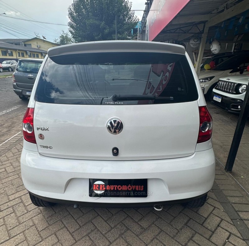 FOX 1.0 MI CITY 8V FLEX 2P MANUAL - 2008 - PAROBé