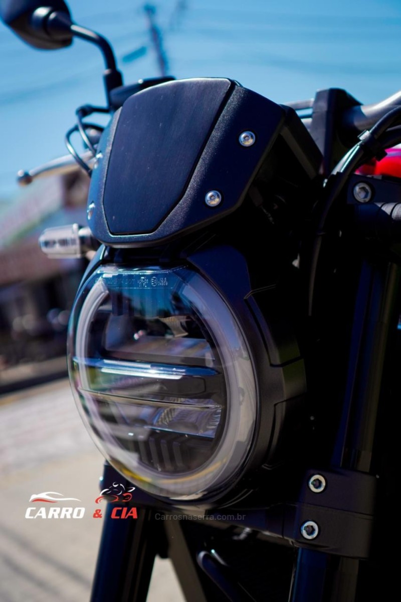 CB 650R  - 2024 - SANTA CRUZ DO SUL