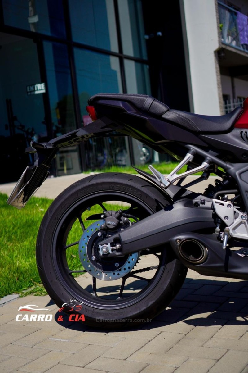 CB 650R  - 2024 - SANTA CRUZ DO SUL