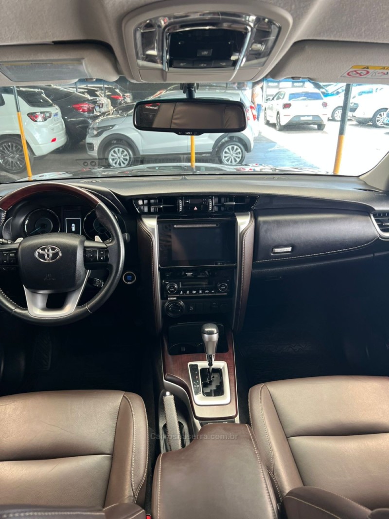 HILUX SW4 2.8 SRX 4X4 16V TURBO INTERCOOLER DIESEL 4P AUTOMÁTICO - 2019 - PASSO FUNDO