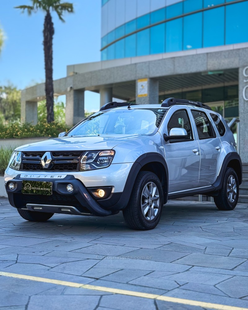 DUSTER 1.6 DYNAMIQUE 4X2 16V FLEX 4P AUTOMÁTICO - 2020 - NOVO HAMBURGO