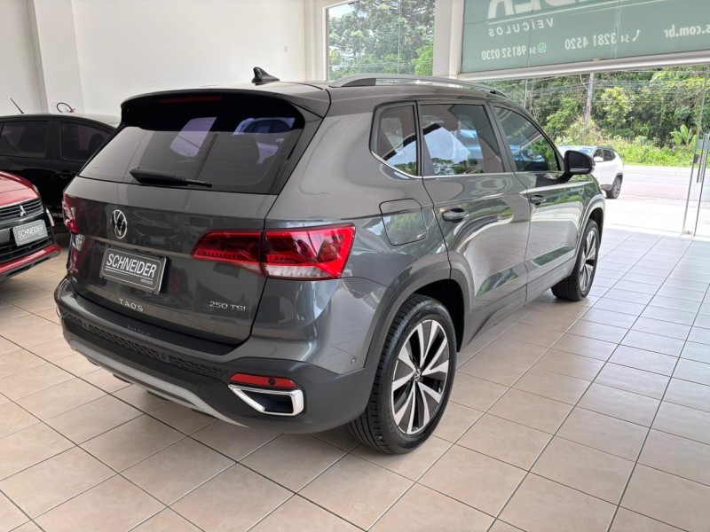 TAOS 1.4 16V HIGHLINE TSI FLEX 4P AUTOMÁTICO - 2023 - NOVA PETRóPOLIS