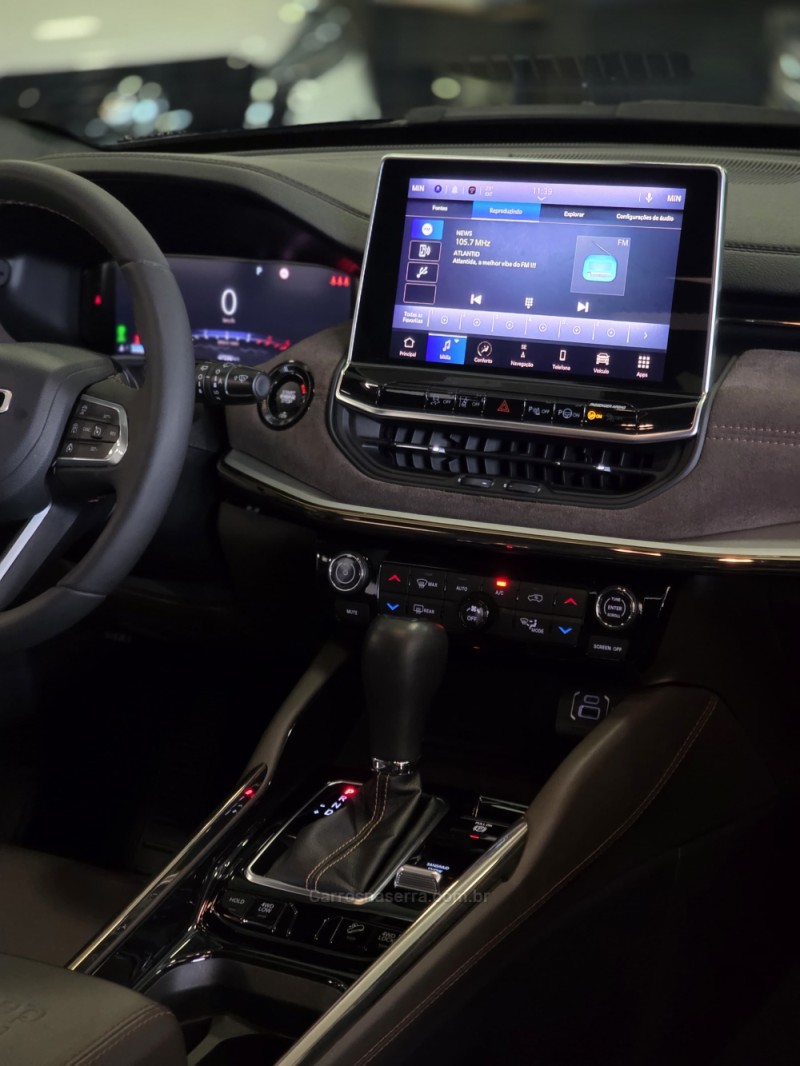 COMMANDER 2.0 OVERLAND TD380 4X4 TURBO DIESEL 4P AUTOMÁTICO - 2023 - CAXIAS DO SUL