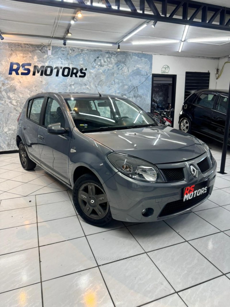 SANDERO 1.6 VIBE 8V FLEX 4P MANUAL - 2010 - CAXIAS DO SUL