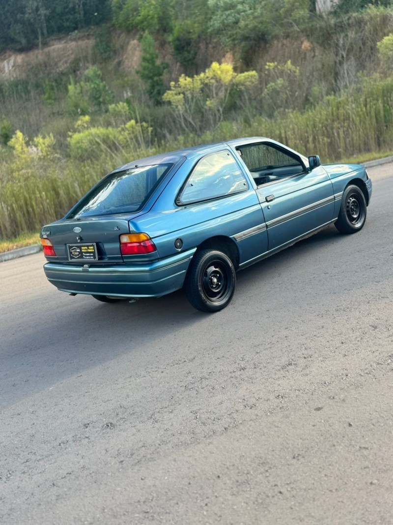 ESCORT 1.6 MPI GL 8V GASOLINA 2P MANUAL - 1993 - BENTO GONçALVES