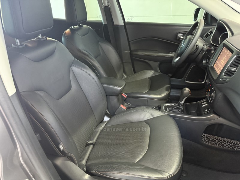 COMPASS 2.0 16V FLEX LONGITUDE AUTOMÁTICO - 2017 - GARIBALDI