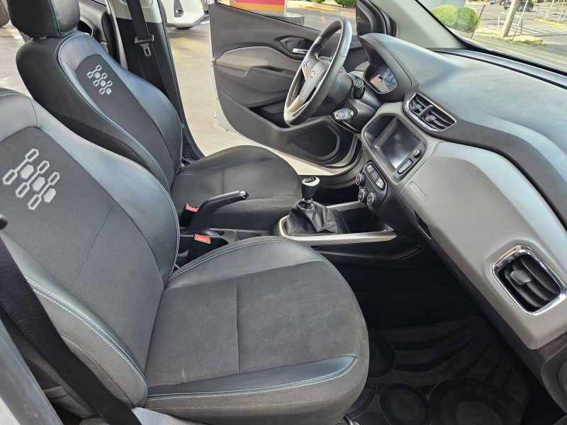 ONIX 1.0 LT 12V FLEX 4P MANUAL - 2019 - CAXIAS DO SUL