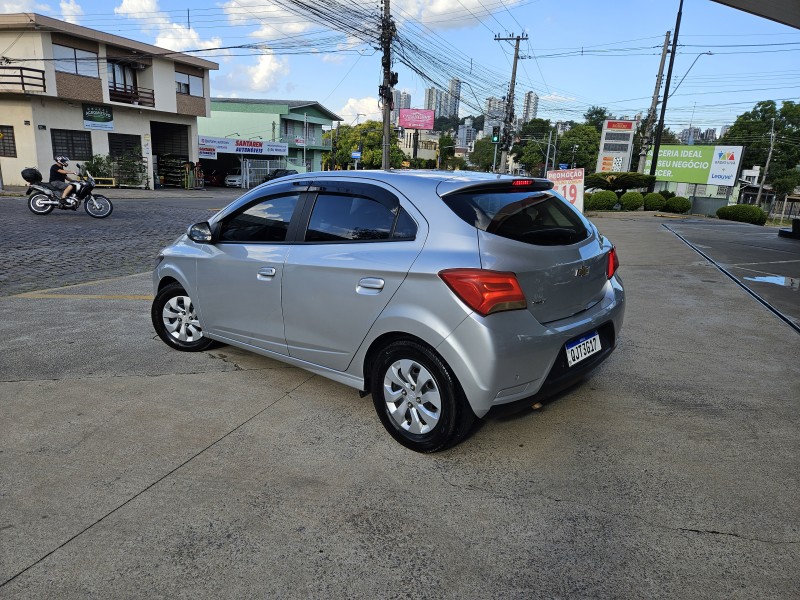ONIX 1.0 LT 12V FLEX 4P MANUAL - 2019 - CAXIAS DO SUL