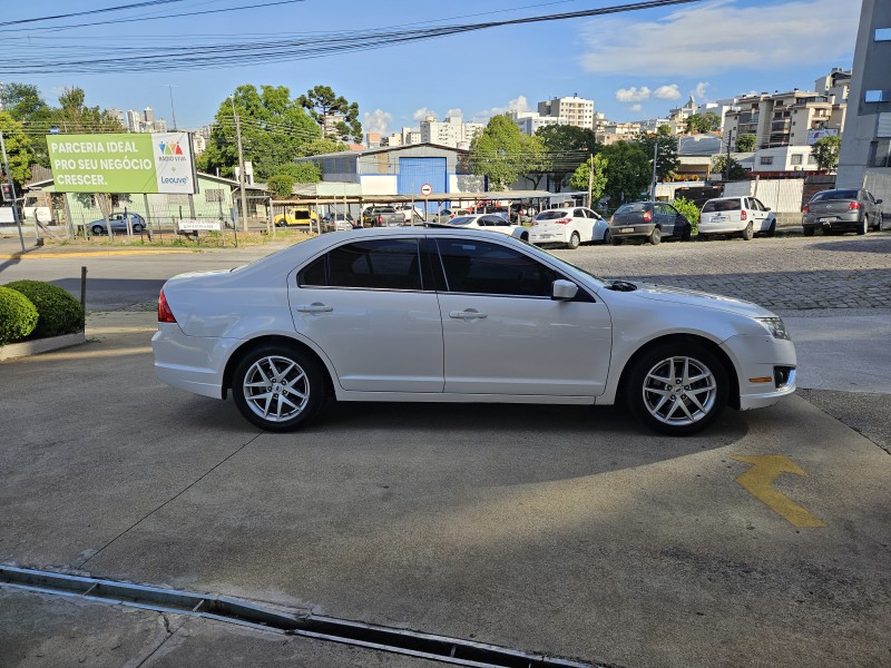 FUSION 2.5 SEL 16V GASOLINA 4P AUTOMÁTICO - 2011 - CAXIAS DO SUL