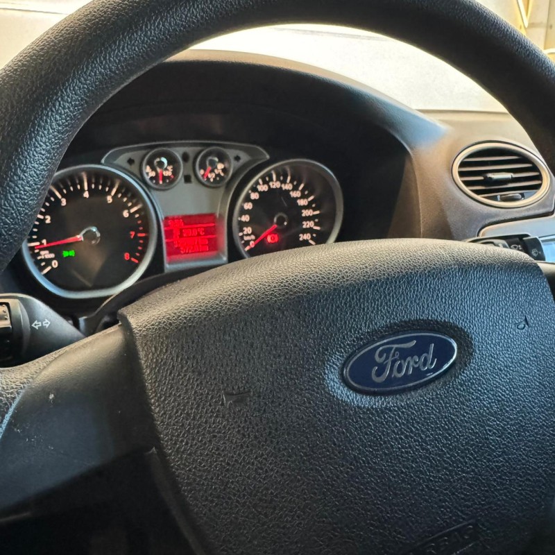 FOCUS 1.6 S 16V FLEX 4P MANUAL - 2011 - CAXIAS DO SUL