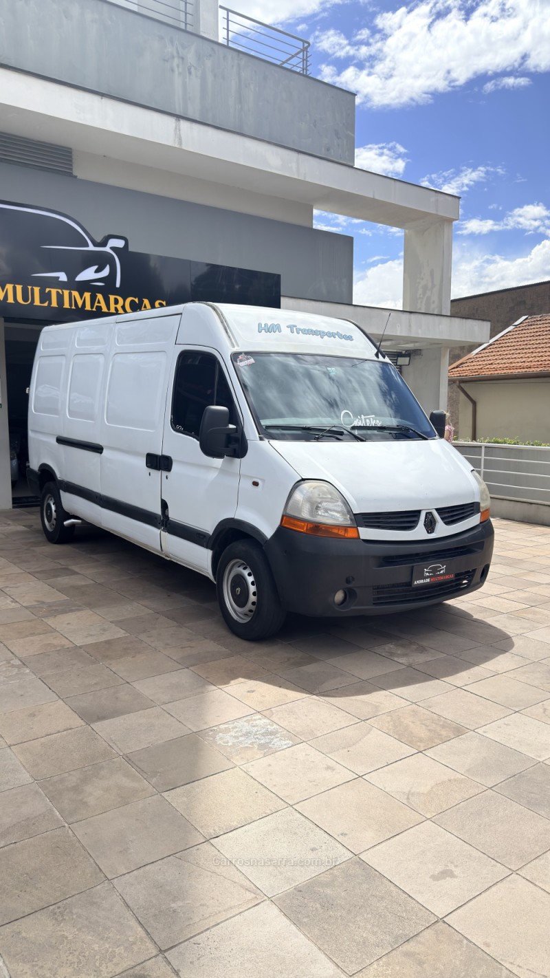 MASTER 2.5 DCI FURGÃO MÉDIO/LONGO TA DIESEL - 2013 - CAXIAS DO SUL