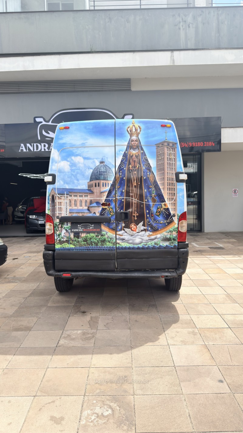 MASTER 2.5 DCI FURGÃO MÉDIO/LONGO TA DIESEL - 2013 - CAXIAS DO SUL