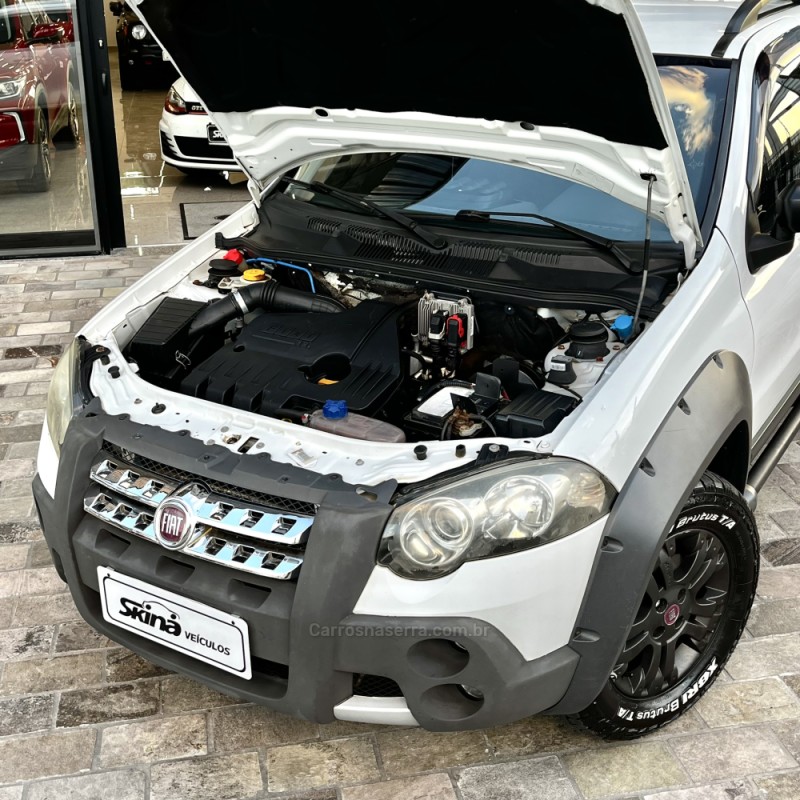 STRADA 1.8 MPI ADVENTURE LOCKER CE 8V FLEX 2P MANUAL - 2010 - VACARIA