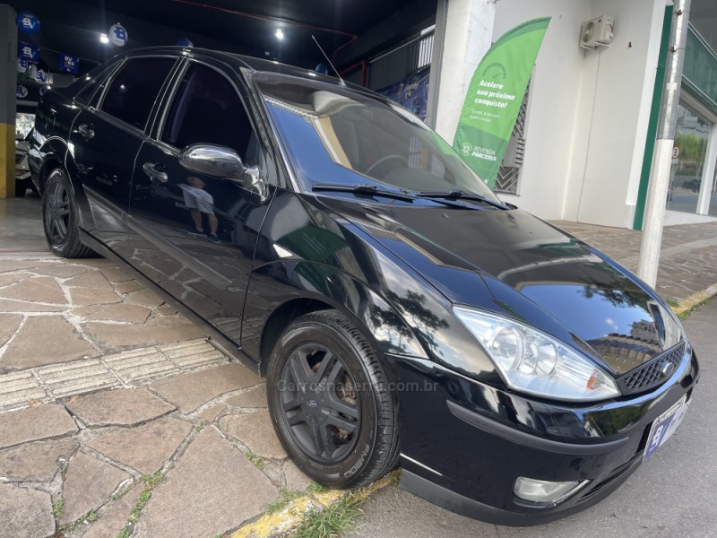 FOCUS 1.6 GLX SEDAN 8V GASOLINA 4P MANUAL - 2007 - BENTO GONçALVES