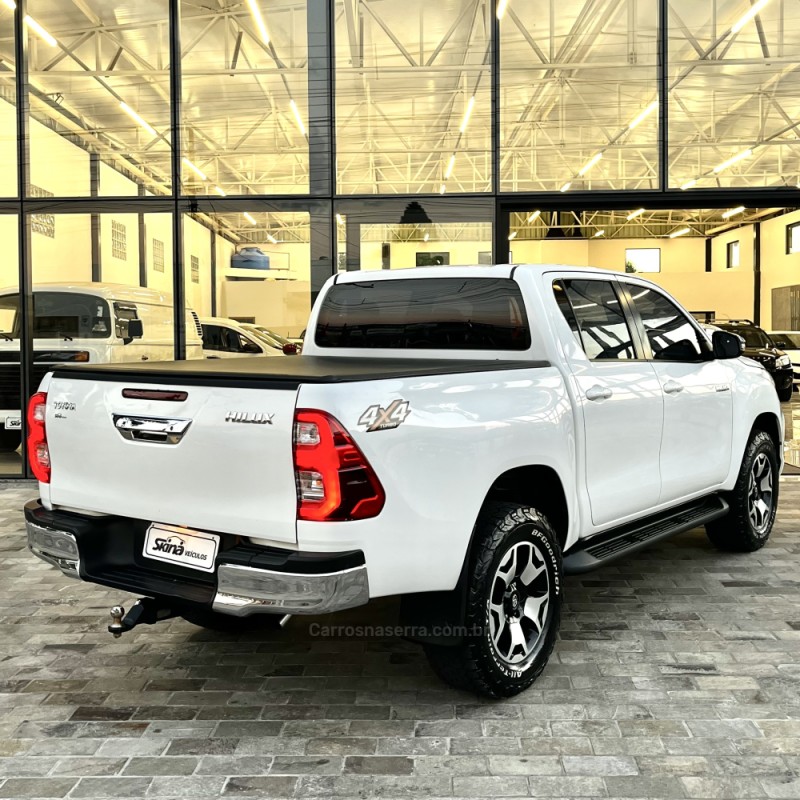 HILUX 2.8 SR 4X4 CD 16V DIESEL 4P AUTOMÁTICO - 2019 - VACARIA
