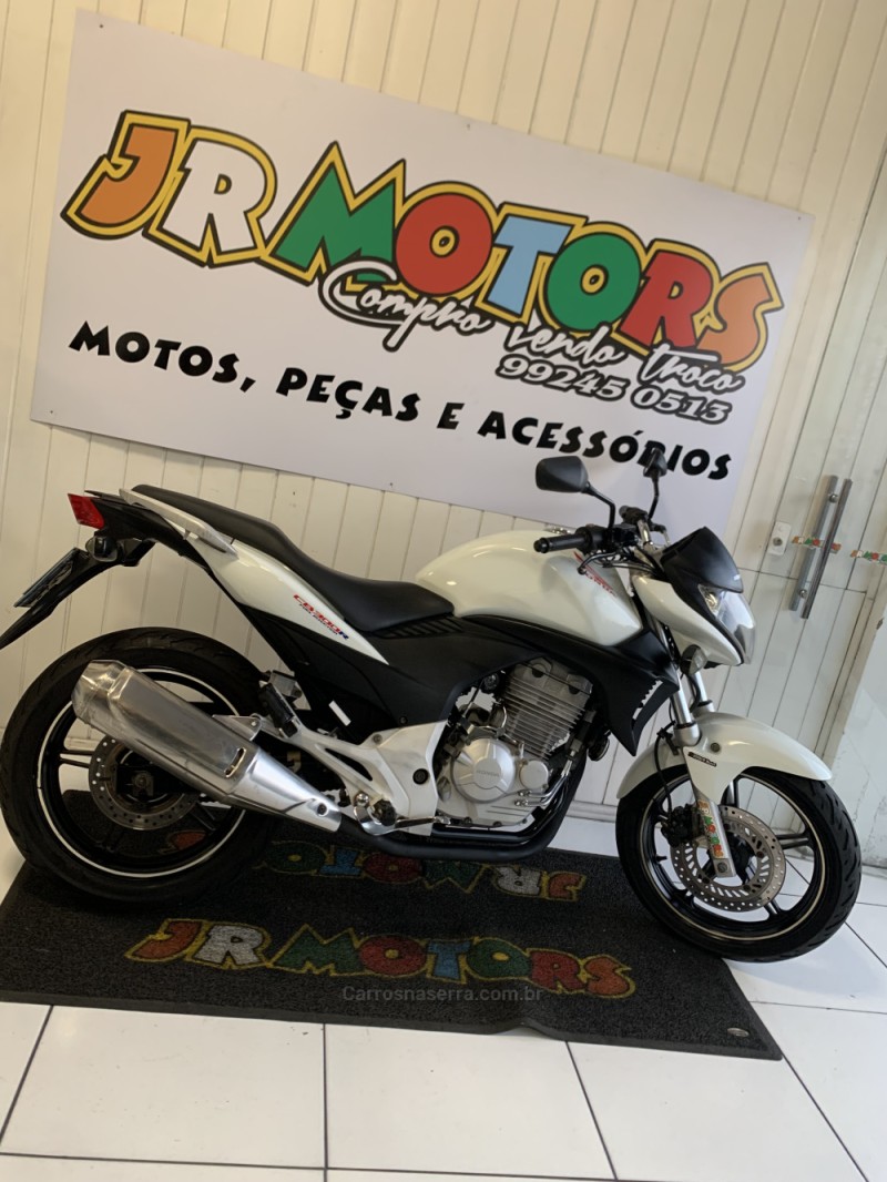 CB 300R  - 2011 - CAXIAS DO SUL