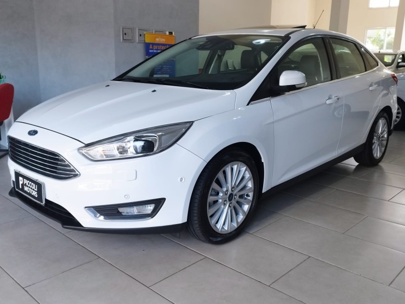 focus 2.0 titanium plus fastback 16v flex 4p automatico 2016 caxias do sul