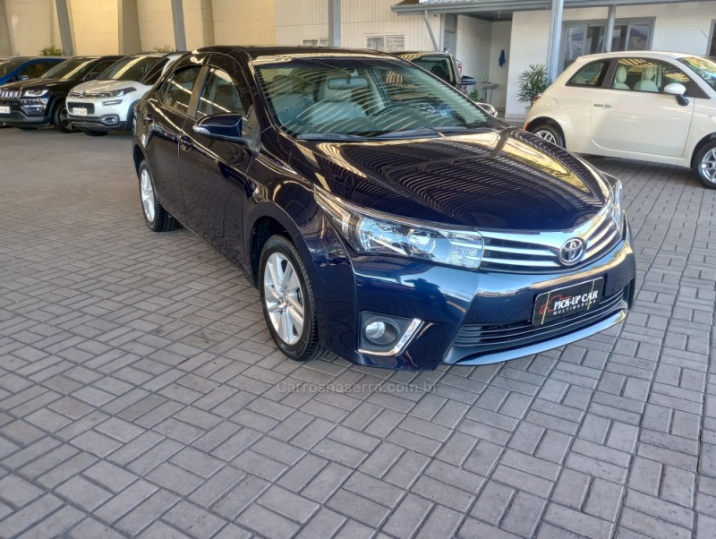 COROLLA 1.8 GLI 16V FLEX 4P AUTOMÁTICO - 2017 - CAXIAS DO SUL