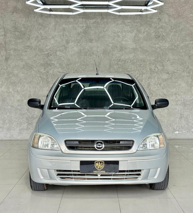 CORSA 1.8 MPFI MAXX SEDAN 8V FLEX 4P MANUAL - 2005 - CAXIAS DO SUL