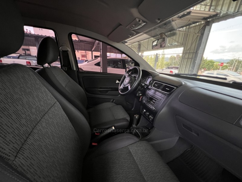 FOX 1.6 MI ITREND 8V FLEX 4P MANUAL - 2013 - BOM PRINCíPIO