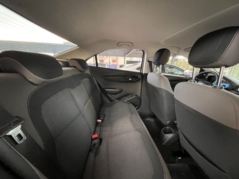 PRISMA 1.4 MPFI LTZ 8V FLEX 4P MANUAL - 2016 - BOM PRINCíPIO