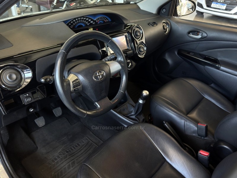 ETIOS CROSS 1.5 16V FLEX 4P MANUAL - 2014 - BENTO GONçALVES