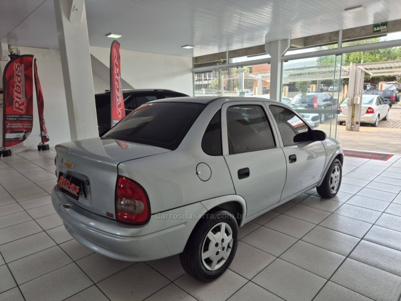 CLASSIC 1.0 VHC LIFE 8V FLEX 4P MANUAL - 2010 - NãO-ME-TOQUE