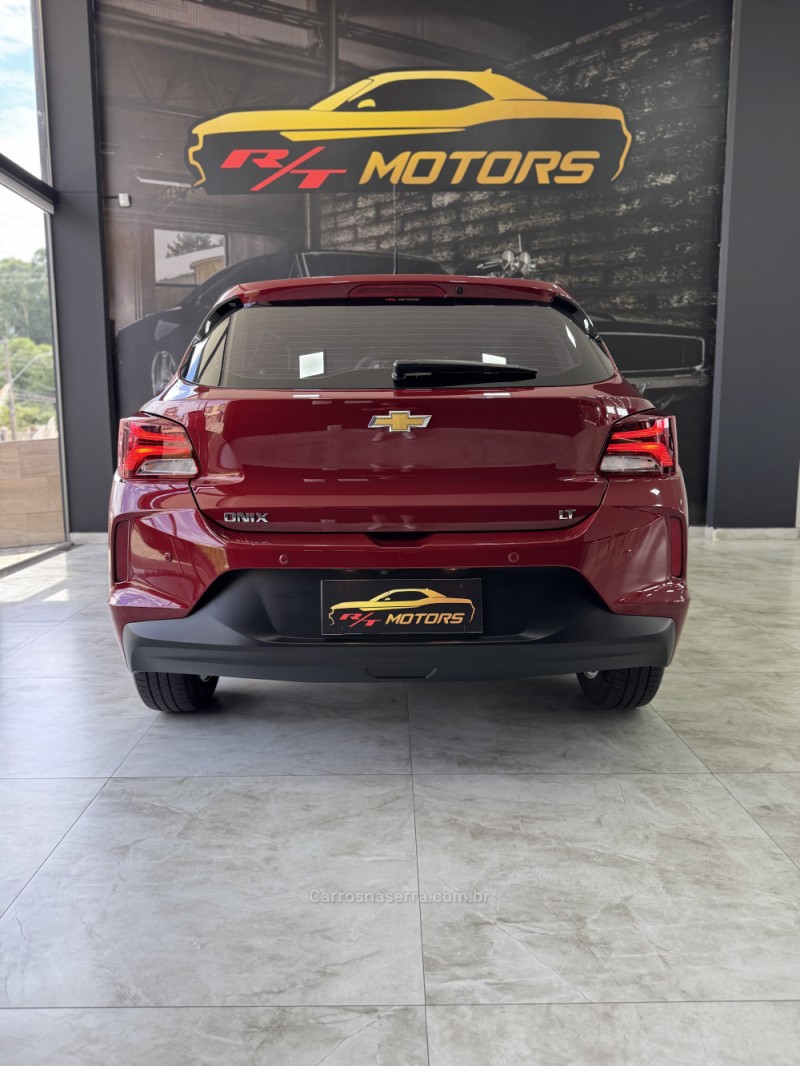 ONIX 1.0 LT 12V FLEX 4P MANUAL - 2023 - CAXIAS DO SUL