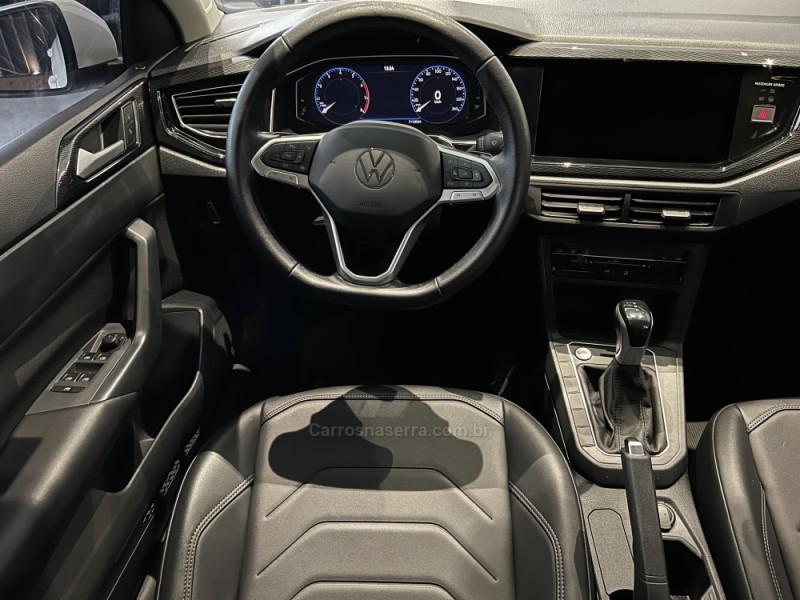 POLO 1.0 170 TSI 12V HIGHLINE FLEX 4P AUTOMÁTICO - 2023 - CAXIAS DO SUL