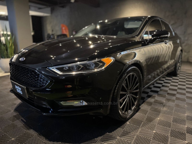 FUSION 2.0 TITANIUM PLUS 16V GASOLINA 4P AUTOMÁTICO - 2017 - FARROUPILHA