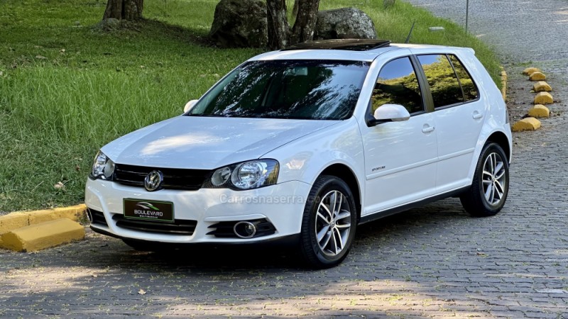 GOLF 1.6 MI SPORTLINE LIMITED EDITION 8V FLEX 4P MANUAL - 2012 - CAXIAS DO SUL