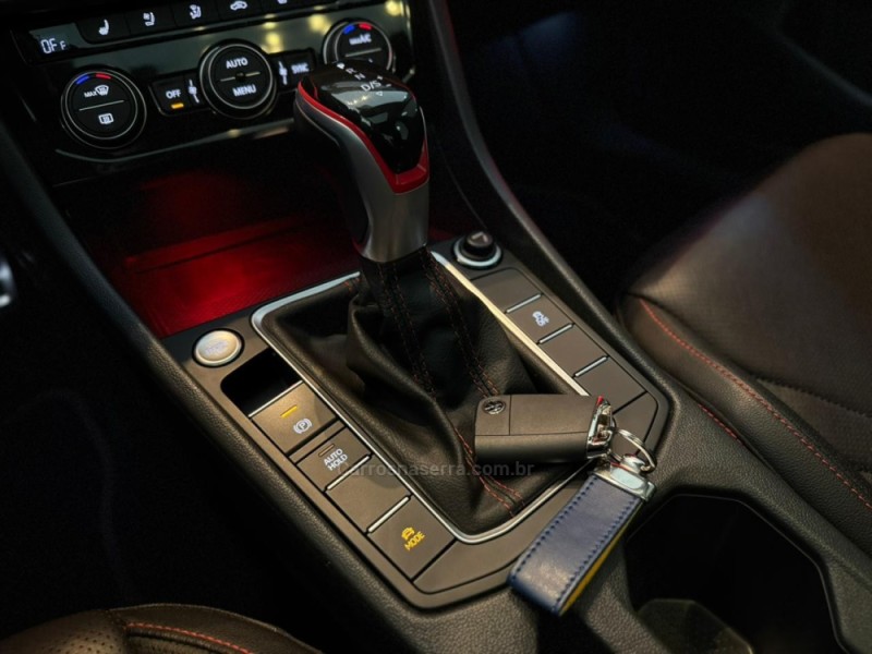 JETTA 2.0 16V TSI GLI 350 GASOLINA 4P AUTOMÁTICO - 2023 - SãO LEOPOLDO