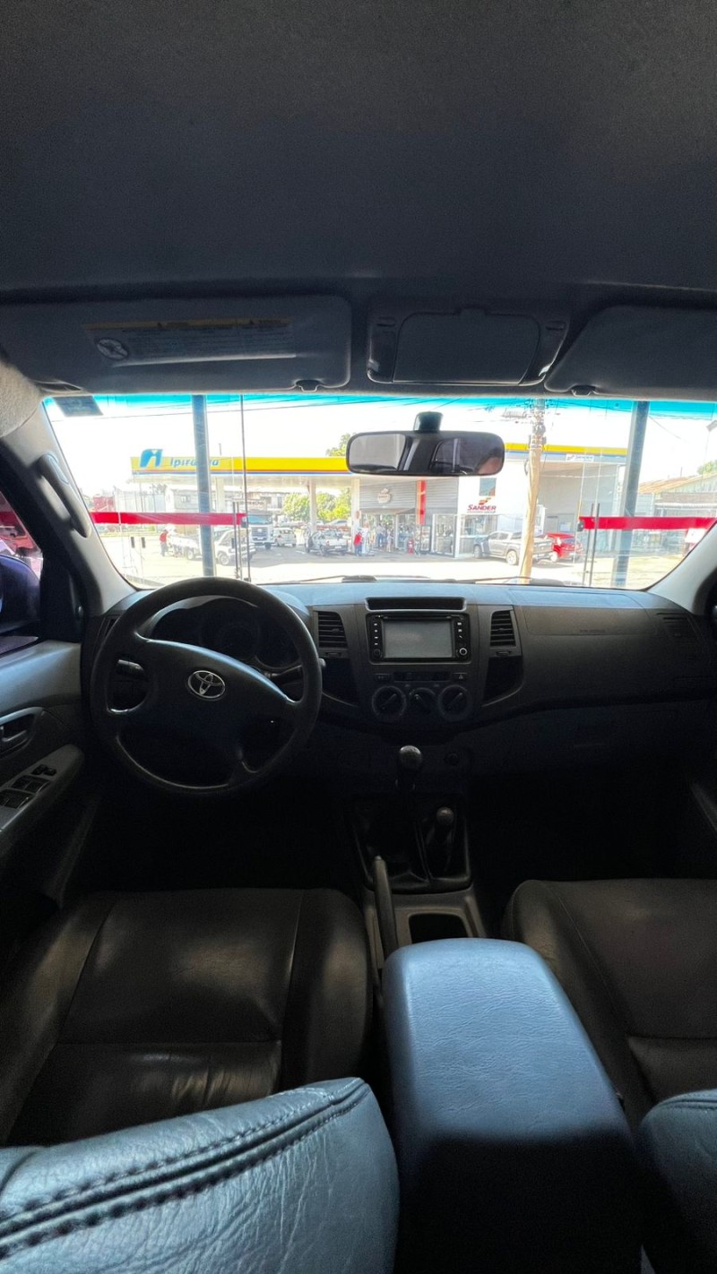 HILUX 2.5 4X4 CD 16V TURBO DIESEL 4P MANUAL - 2010 - VACARIA