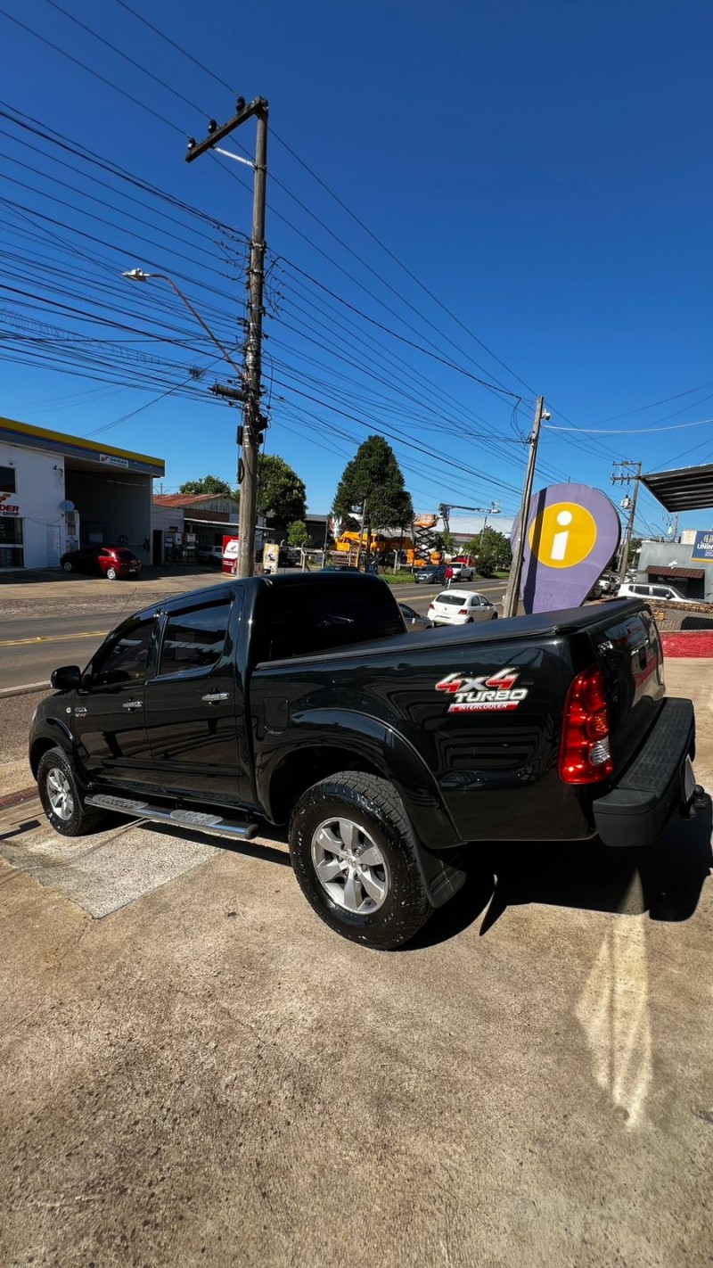 HILUX 2.5 4X4 CD 16V TURBO DIESEL 4P MANUAL - 2010 - VACARIA