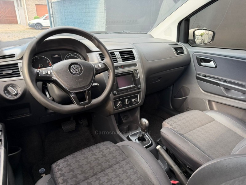 FOX 1.6 MSI CONNECT 8V FLEX 4P AUTOMÁTICO - 2017 - ESTâNCIA VELHA